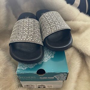 Women sandals